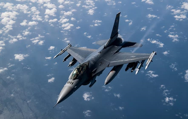 Пілоти F-16 подякували американцям за підтримку