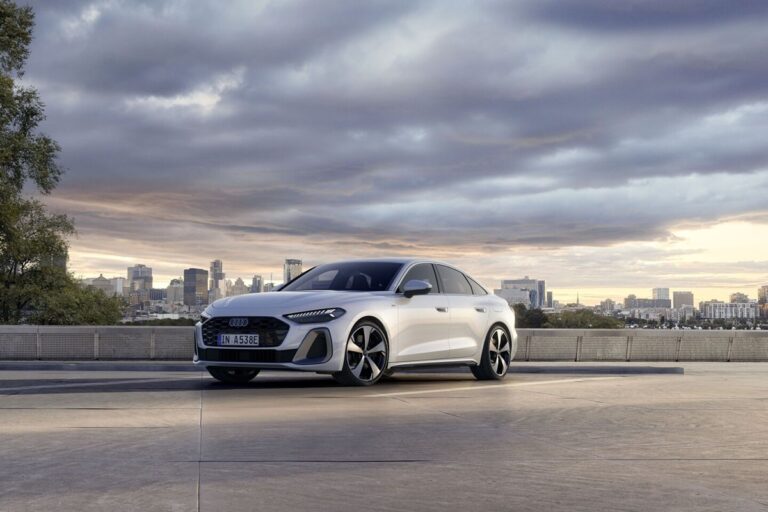 Audi показала нові плагін-гібридні A5