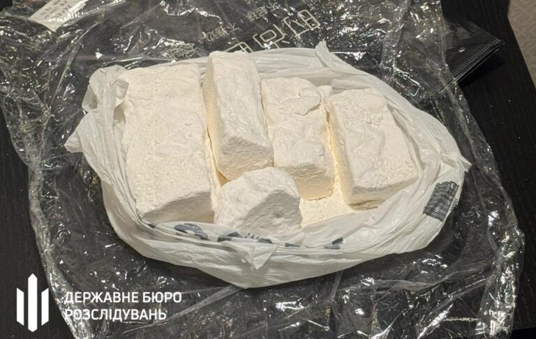На Львівщині затримали торговців кокаїном