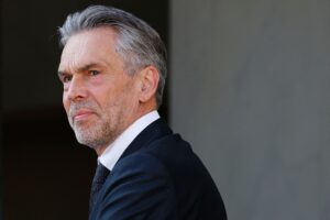 Без категорії - Нідерланди прискорять виділення допомоги Україні