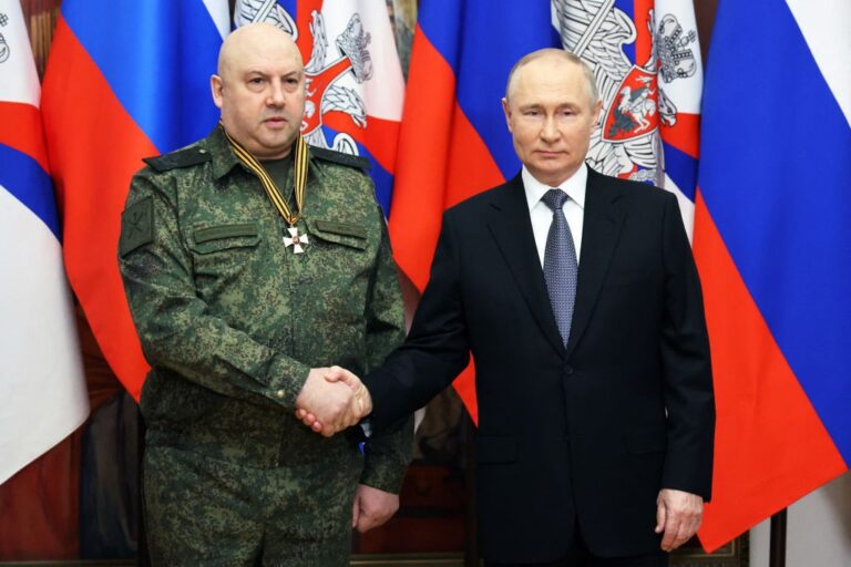 РФ готувалася застосувати “ядерку” у 2022 році, щоб утримати Крим – NYT