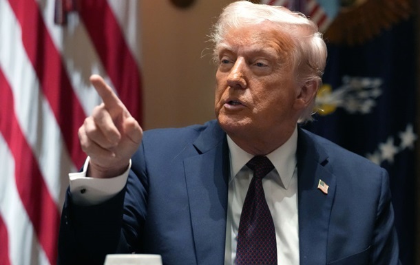 Новини світу - Трамп анонсував мито у 25% на авто виготовлені не у США