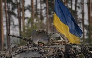 Новини України - Відомо, скільки українців готові боротися з РФ без підтримки США