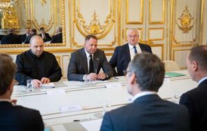 Новини України - Делегація України прибула на переговори в Лондон