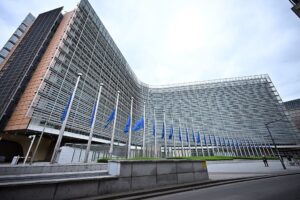 Новини політики - Два пункти угоди Трампа щодо України неприйнятні для ЄС - ЗМІ