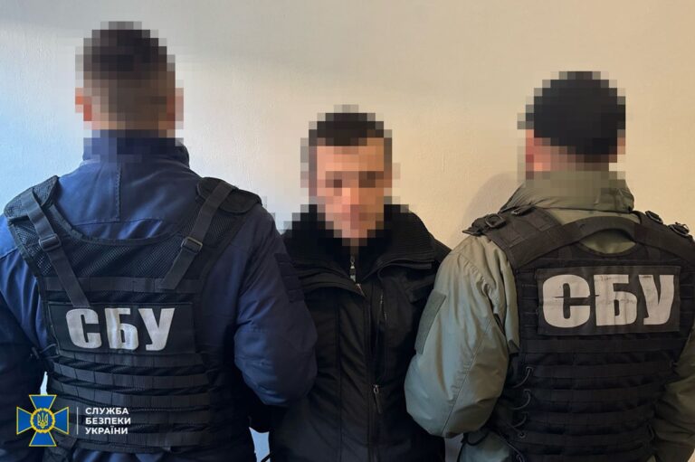 Готували теракти: СБУ одночасно затримала дев’ятьох агентів ФСБ