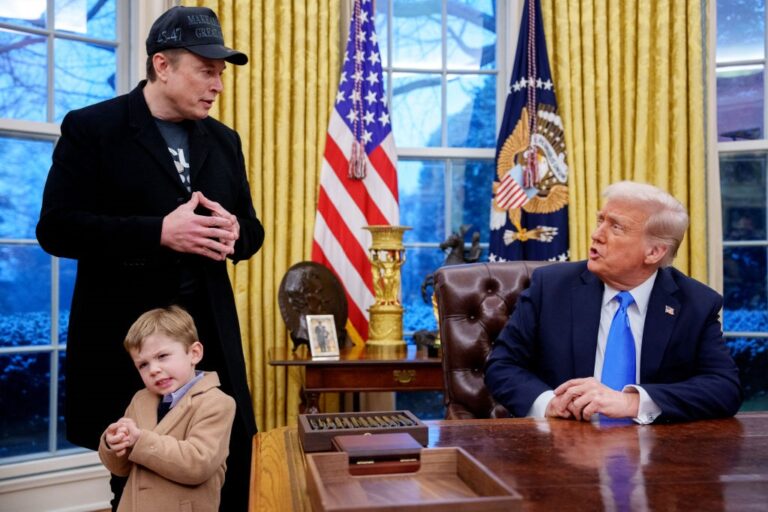Маск особисто просив Трампа скасувати нові мита – ЗМІ