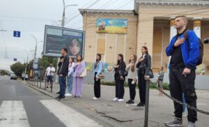 Новини України - Мінрозвитку презентувало посібник із хвилини мовчання для громад