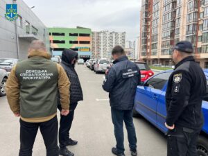 Новини України - На Донеччині заступник командира залучав військових до власного будівництва