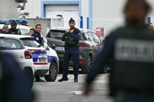 Новини світу - Напади на в’язниці у Франції: затримано близько 20 підозрюваних