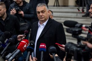 Новини світу - Парламент Угорщини проголосив лише дві статі
