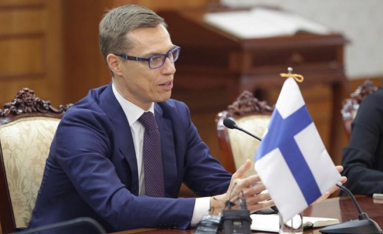 Президент Фінляндії закликав посилити санкції проти Росії