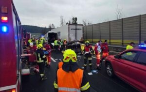 Новини світу - Смертельна ДТП з українцями в Австрії: МЗС повідомило деталі