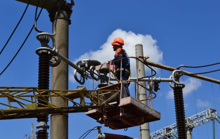 Стало відомо про стан енергосистеми України на початку тижня