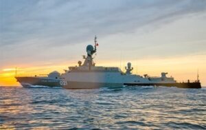 Новини України - У ВМС повідомили про загрозу через ракетоносій РФ в морі