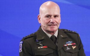 Новини України - Україна подолала нестачу солдатів на фронті - генерал НАТО
