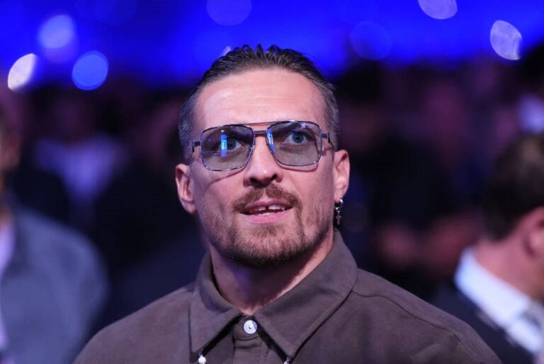 Усик перед матчем-реваншем дав інтерв’ю відомому журналісту