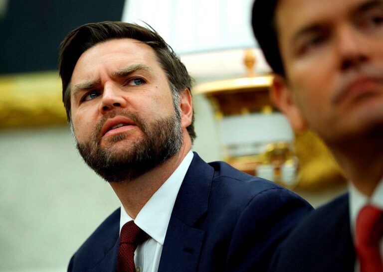 Венс розкритикував заяву Зеленського про підтримку РФ