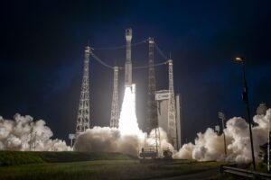 Технології - Європейська ракета Vega-C запустила на орбіту науковий супутник