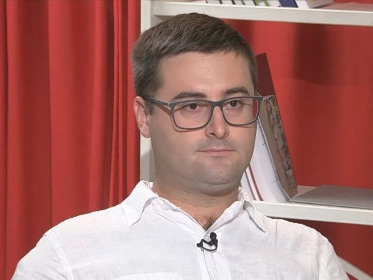 З Польщі в Україну депортували зрадника-“політолога” – журналіст