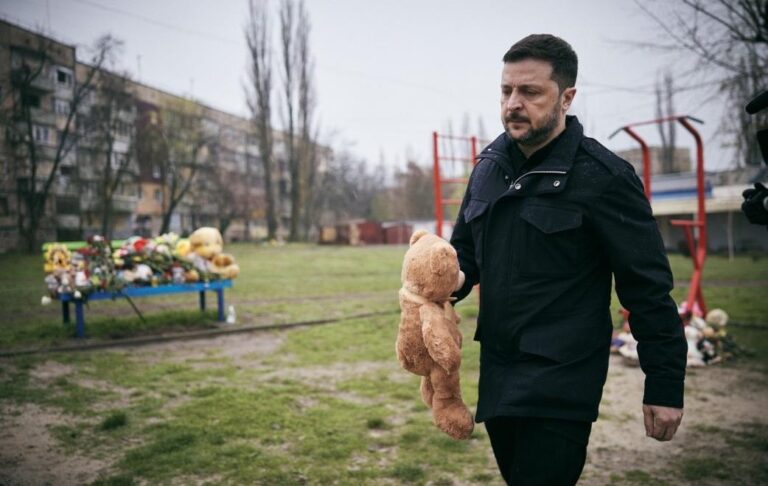 Зеленський ушанував пам’ять жертв у Кривому Розі