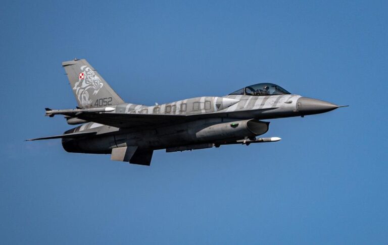 Чехія навчатиме українців на F-16 – прем’єр