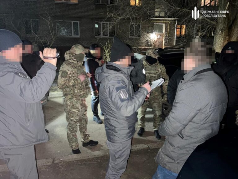 “Дезертирство під ключ”: у Запоріжжі судитимуть адвоката з дружиною