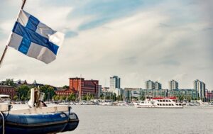 Новини світу - Фінляндія викликала посла Росії через порушення повітряного простору