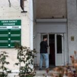 Курс долара продовжив зниження в Україні