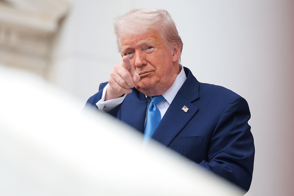 Новини світу - Трамп і Путін побили горщики? Готові перші санкції
