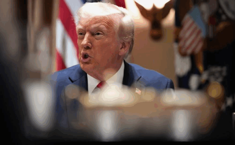 Трамп опублікував обіцяний “важливий” пост