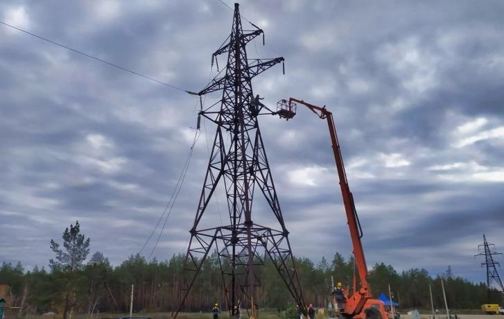 В Україні відключення світла у двох областях