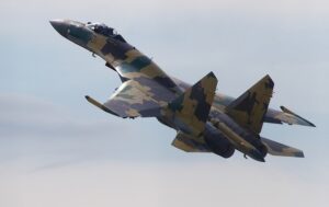 Іран хоче оснаститися китайськими винищувачами замість російських