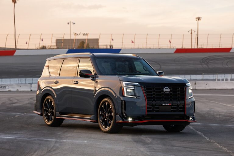 Nissan представила спортивну версію позашляховика Armada