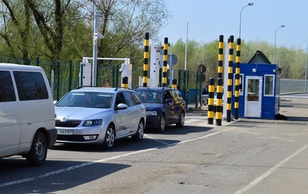 Прикордонники попередили про літній ажіотаж на кордоні