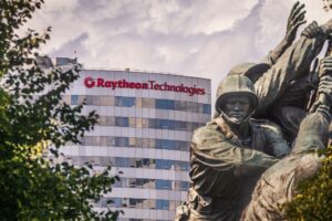 Raytheon на тлі війни в Україні планує подвоїти виробництво ракет Patriot