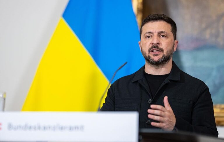 РФ пропонувала обмін полонених на викрадених дітей – Зеленський