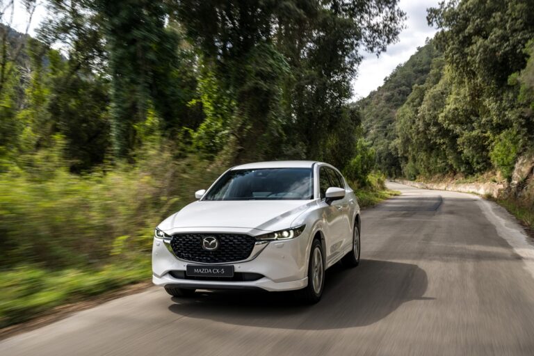 Вигідні умови: як стати власником MazdaCX-5 вже сьогодні