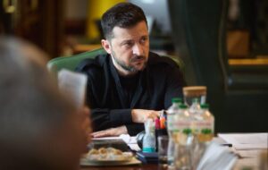 Зеленський дав доручення щодо санкцій проти Росії