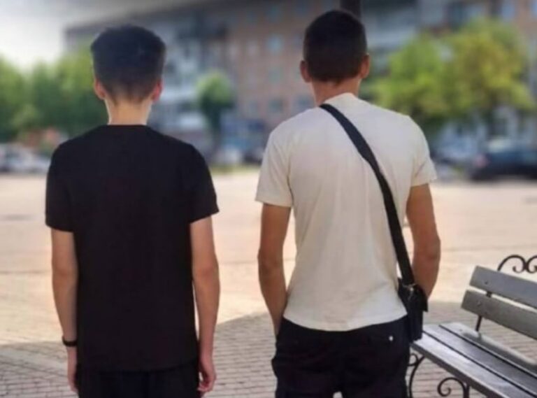 Двох підлітків повернули з тимчасово окупованих територій