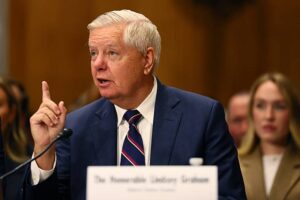 Грем застеріг Путіна від повторення іранських помилок