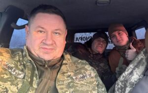 Новини України - Мера латвійського міста поранено в Україні під час обстрілу росіян