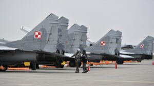 Новини світу - Польща підняла винищувачі через атаку РФ на захід України
