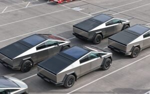 Авто новини - Продажі Tesla Cybertruck впали до п'яти тисяч за квартал