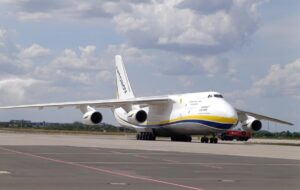Стало відомо, куди полетів літак Ан-124 Руслан