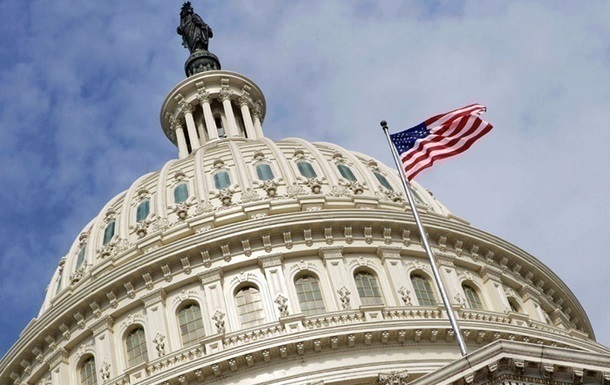 У Конгресі США вимагають відновити допомогу Києву