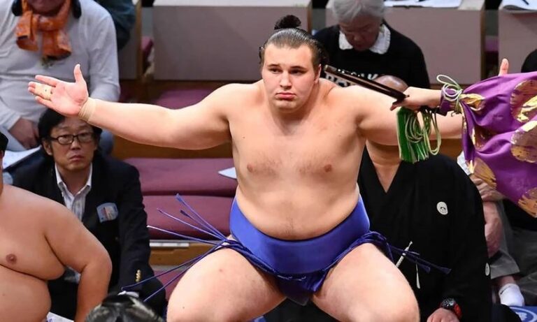 Український сумоїст швидко піднімається вгору по рангах