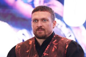 Усик визначиться зі своїм майбутнім після реваншу з Дюбуа