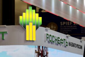 В РФ обурюються санкціями ЄС проти індійського НПЗ