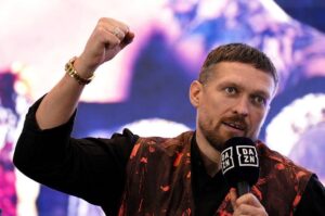За 10 днів до реваншу: Усик вразив своєю формою